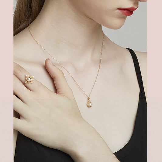 JaiDee Grace Vintage Openwork Pearl Ring with Natural Moonstone