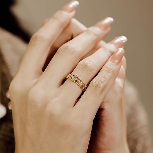 JaiDee Grace - 18K Pure Gold Eternal Weave Ring