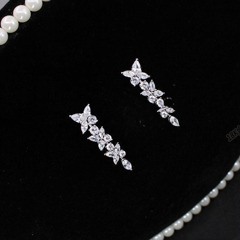 JaiDee Grace – 18K White Gold Moissanite Diamond Drop Earrings