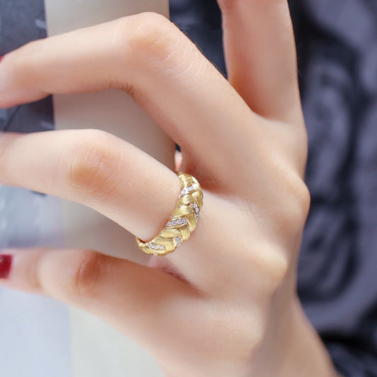 JaiDee Grace Brushed Gold Diamond Ring – Fashion Elegance Series
